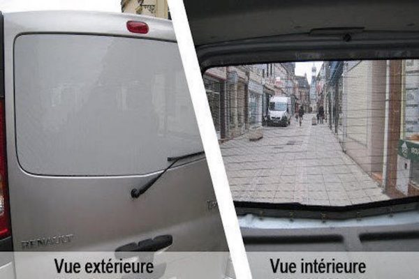 Adhésif micro-perforé pour voiture - LEONARD DIJON