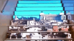 Vidéo animé sur les escalier d'un hall de magasin